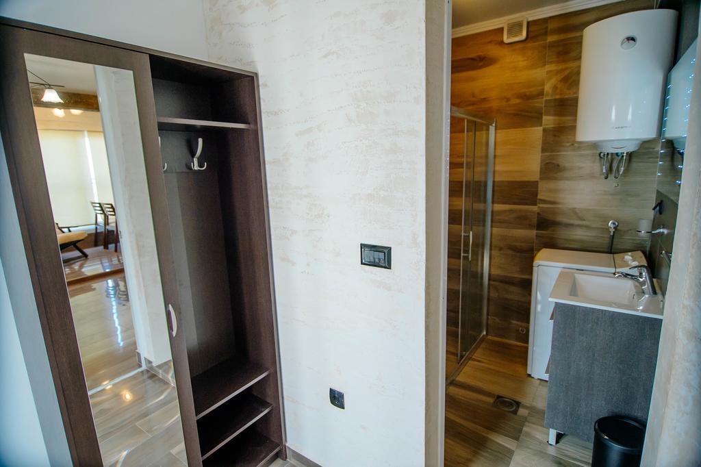 Apartment Dzaleta Sveti Stefan Ngoại thất bức ảnh