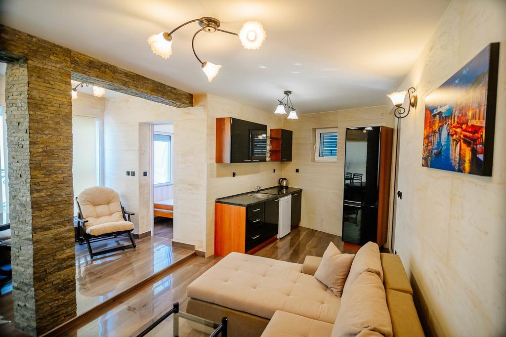 Apartment Dzaleta Sveti Stefan Ngoại thất bức ảnh